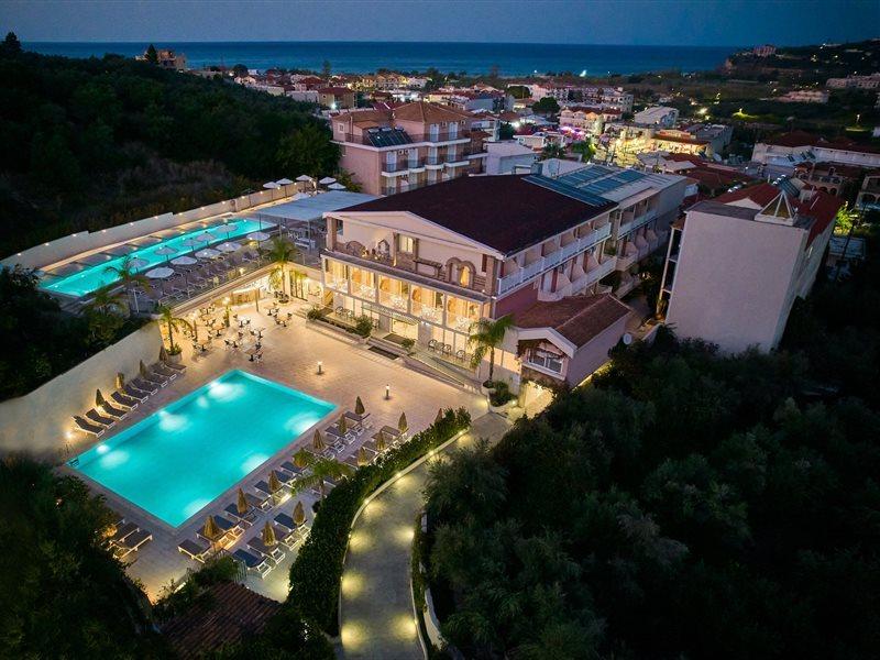 Mavrikos Hotel Plános エクステリア 写真