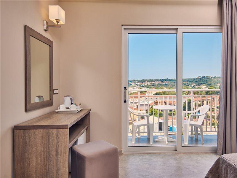 Mavrikos Hotel Plános エクステリア 写真