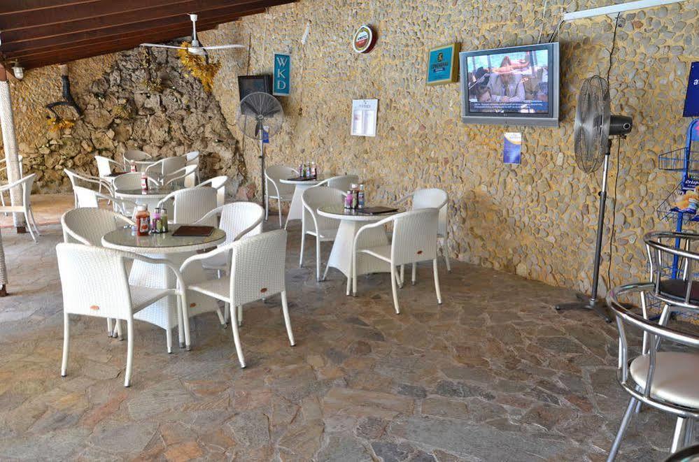 Mavrikos Hotel Plános エクステリア 写真
